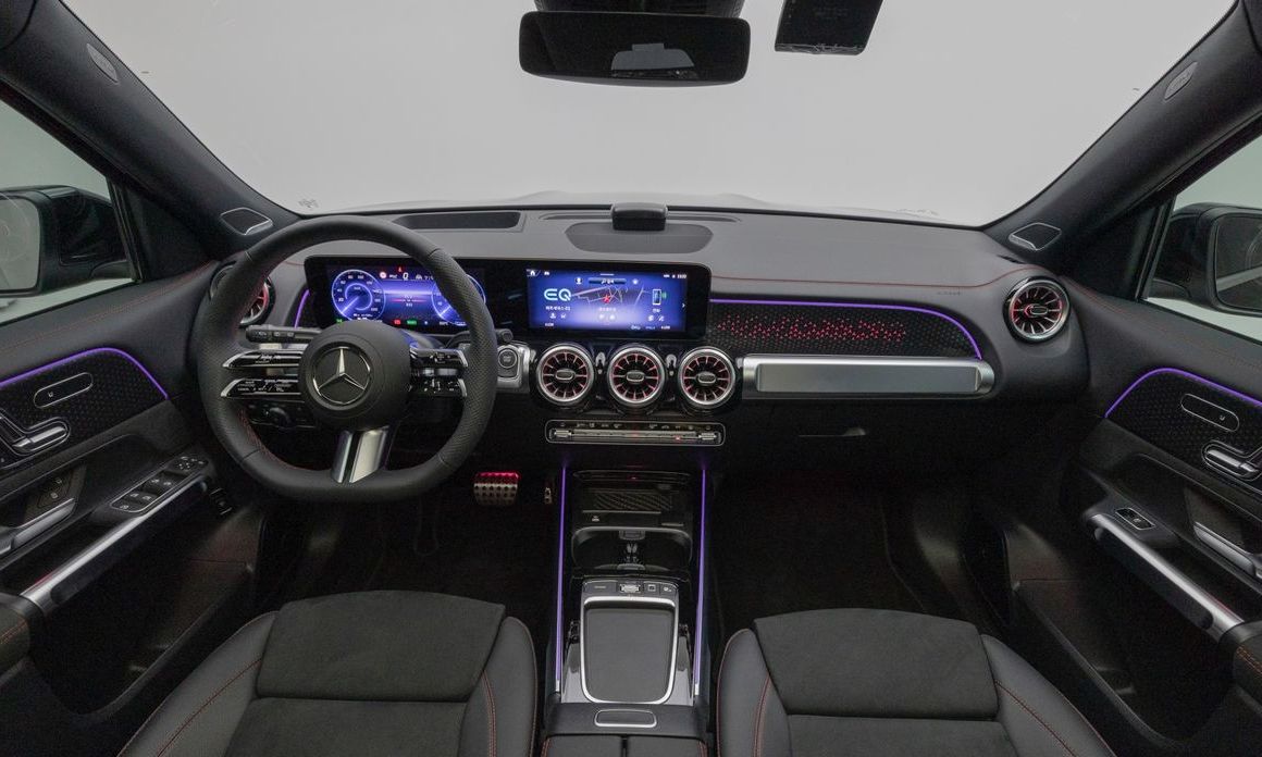 Mercedes-Benz EQB 2026