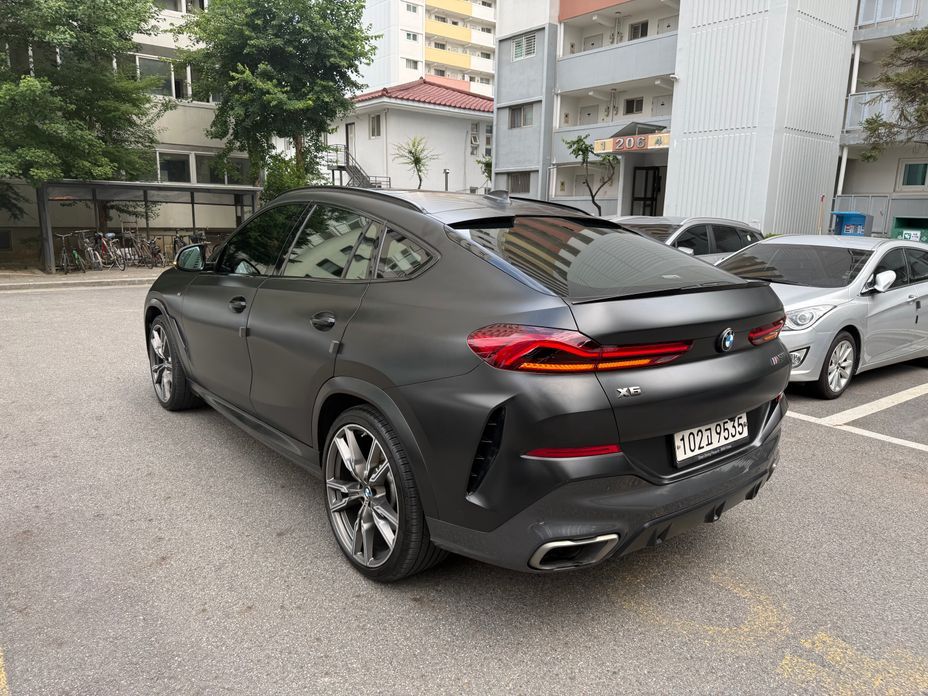 BMW X6 2021