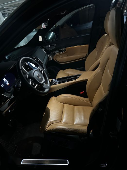 Volvo XC90 2024