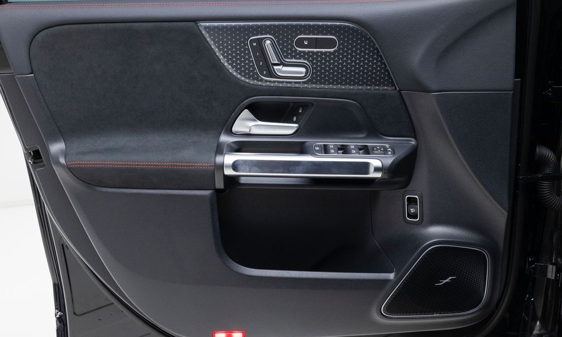 Mercedes-Benz EQB 2026