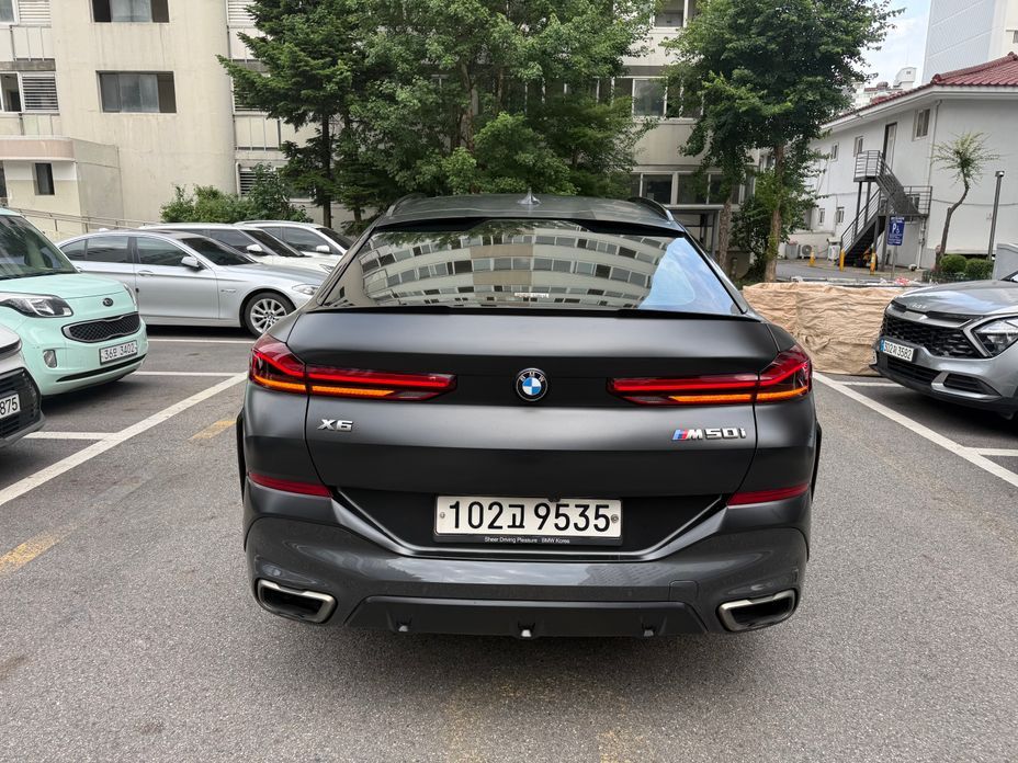BMW X6 2021