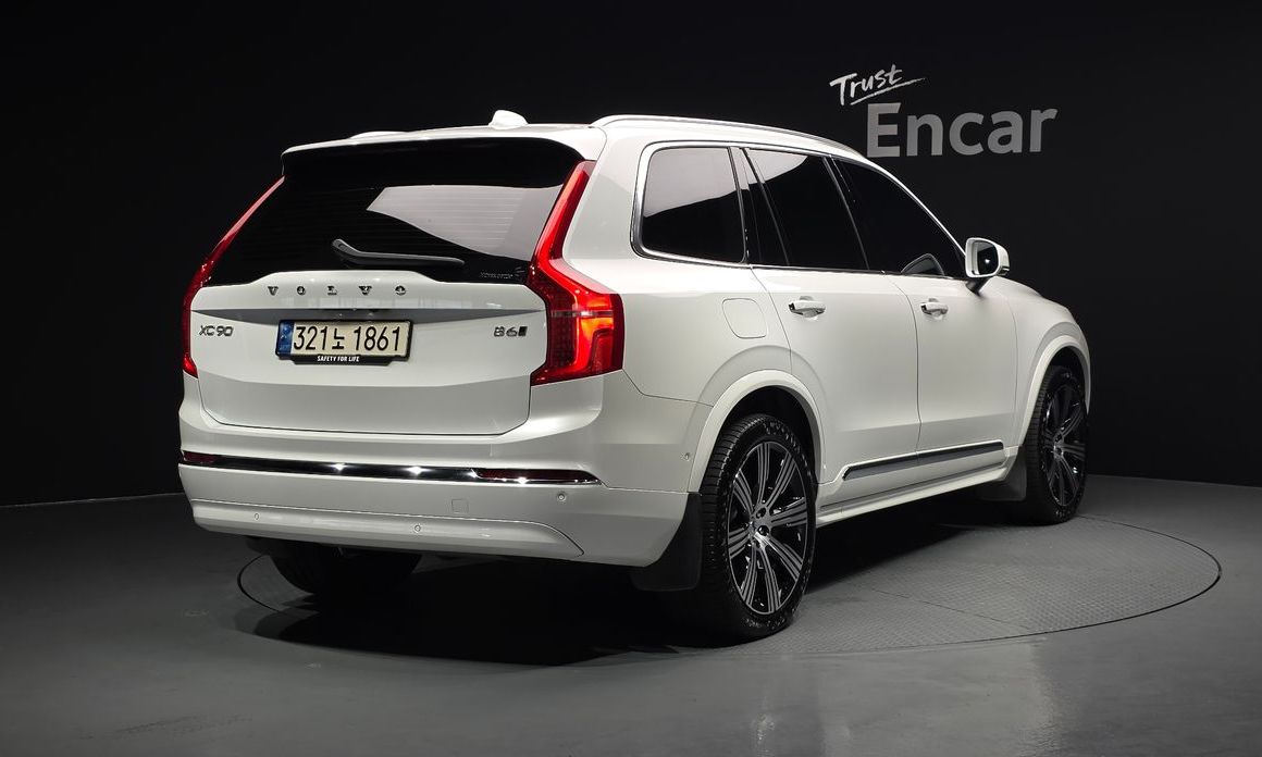 Volvo XC90 2023