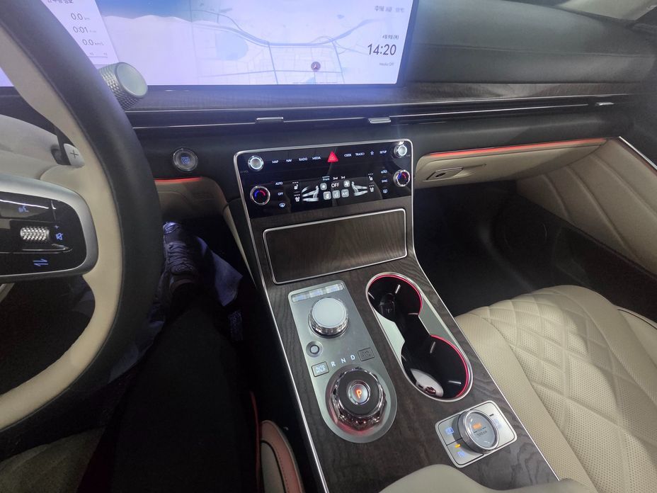 Genesis GV80 2024