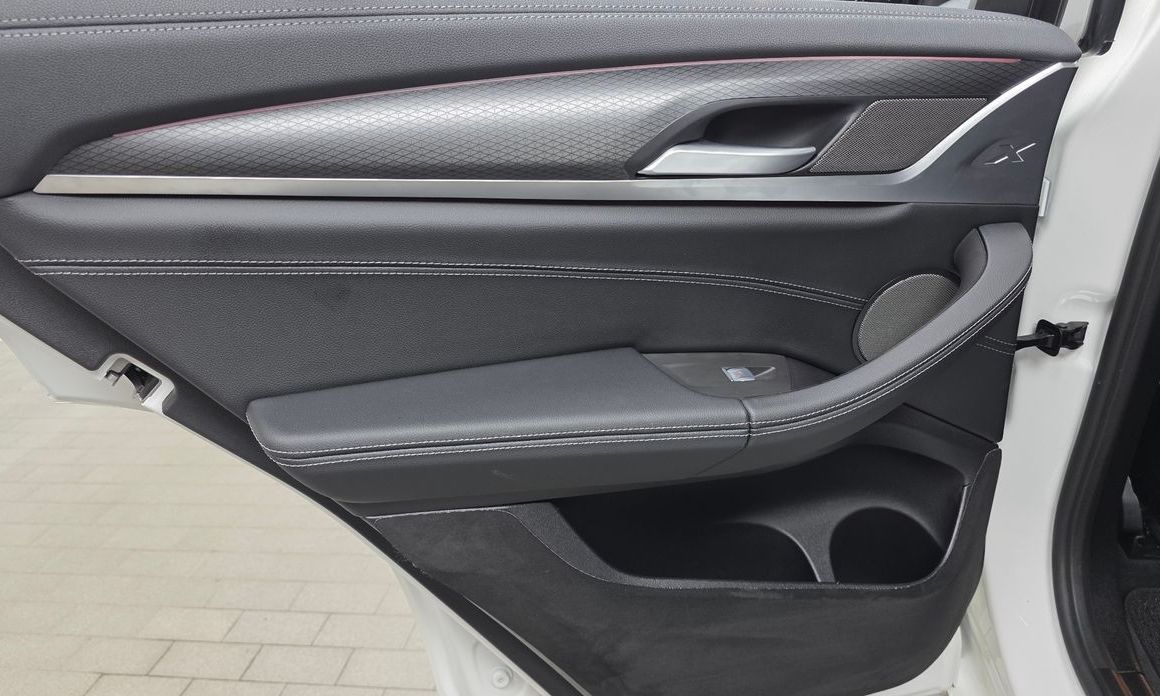 BMW X4 2025