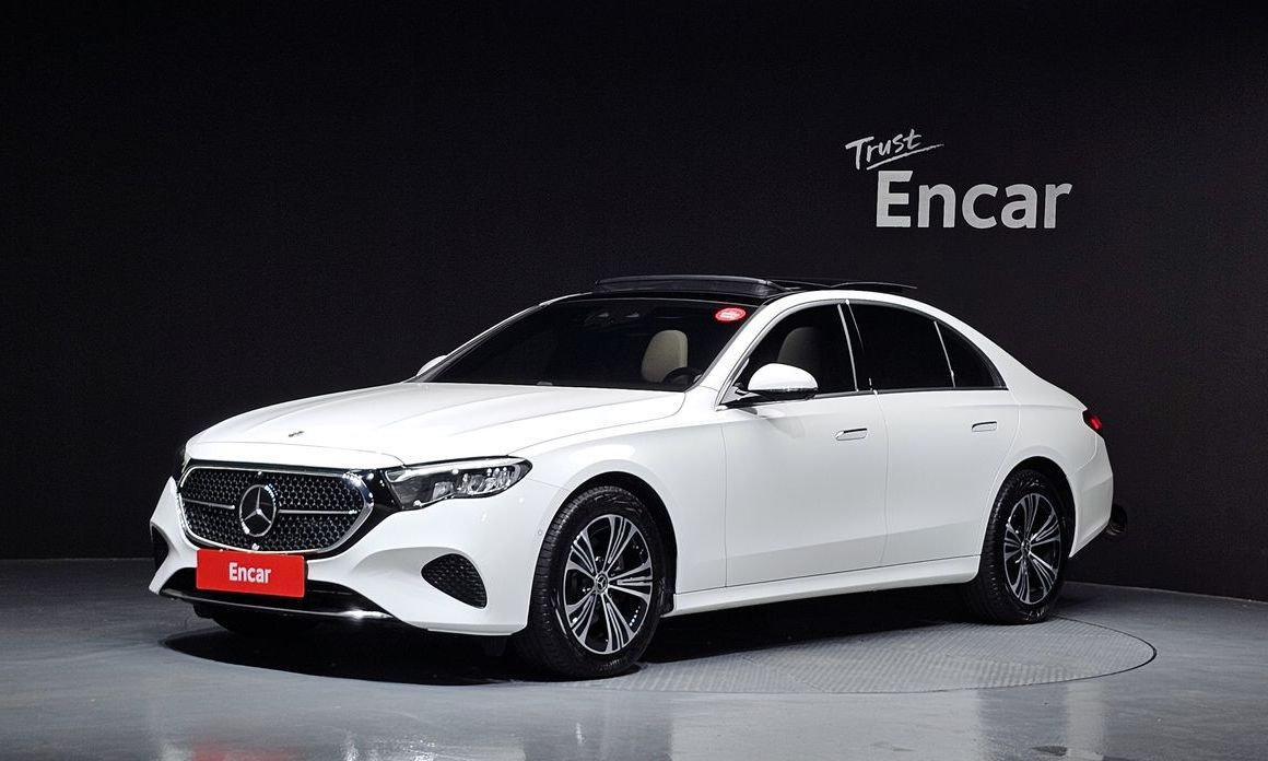 Mercedes-Benz E-Class 2026