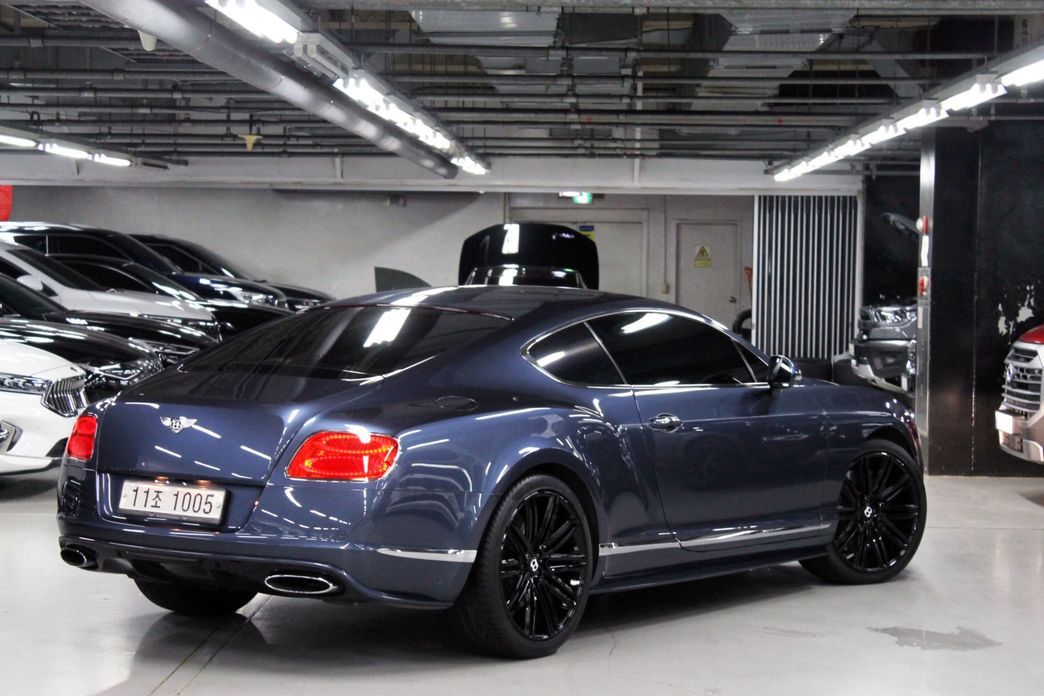 Bentley Continental 2015