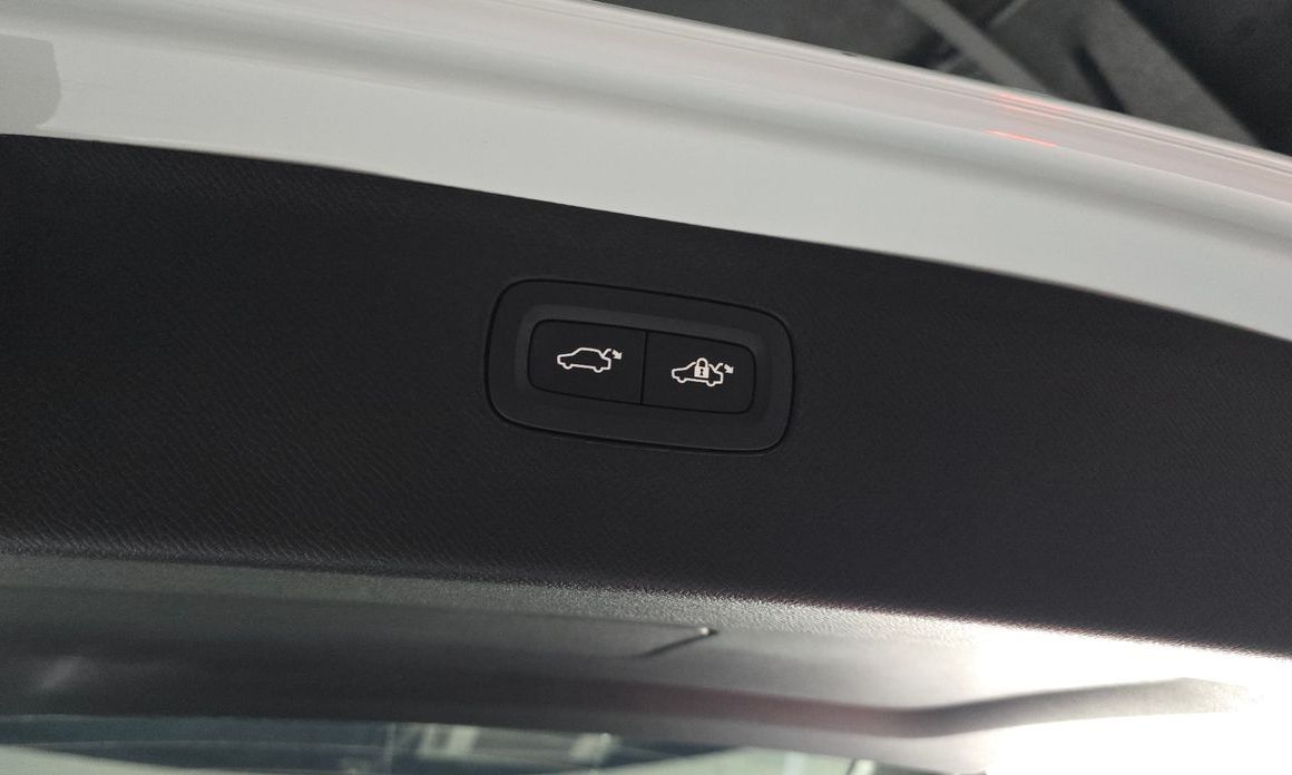 Volvo XC90 2024