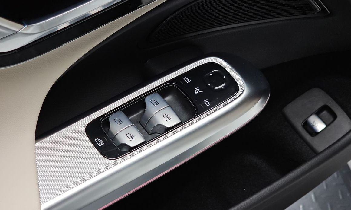 Mercedes-Benz E-Class 2026