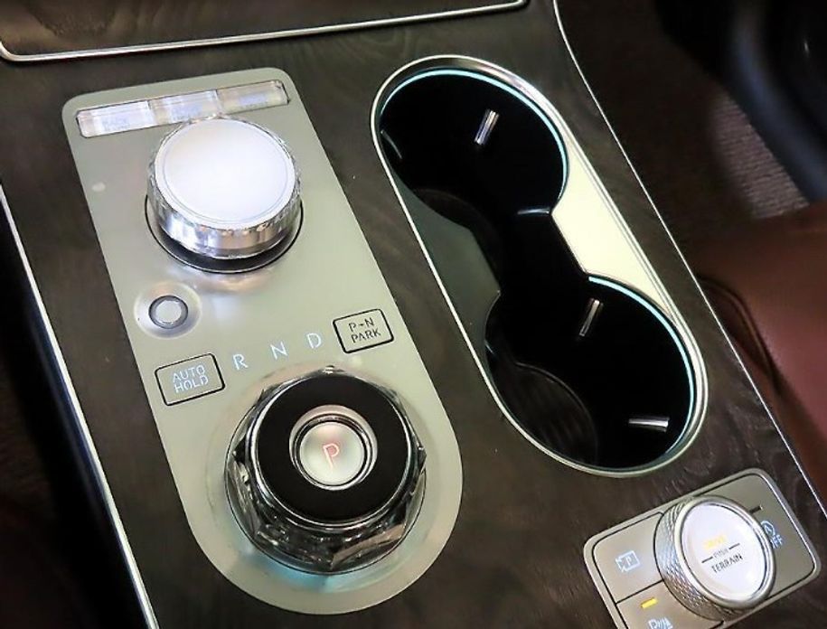 Genesis GV80 2025
