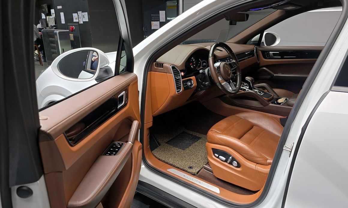 Porsche Cayenne 2020