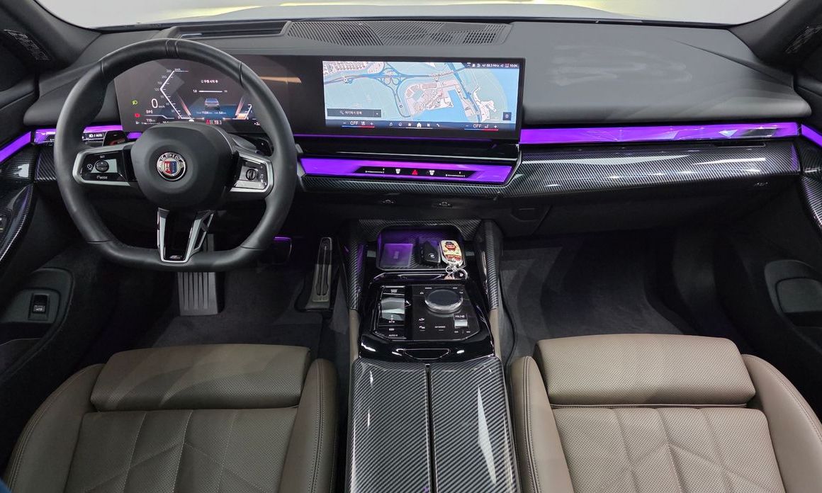 BMW 5-Series 2025