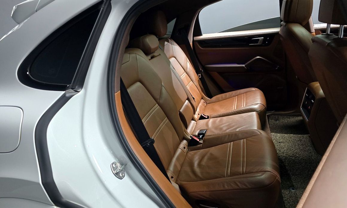 Porsche Cayenne 2020