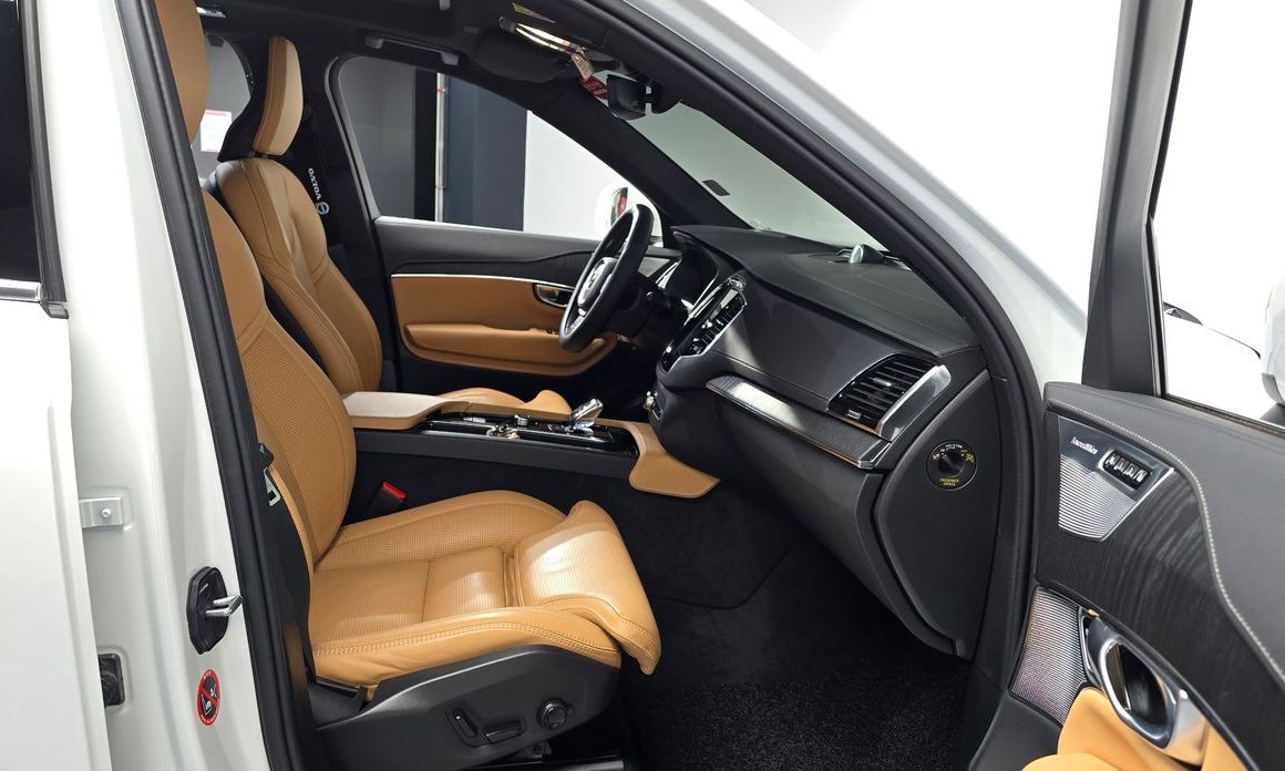 Volvo XC90 2024