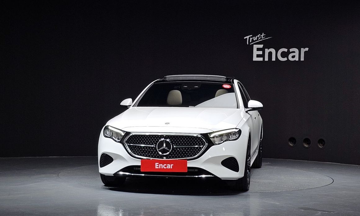 Mercedes-Benz E-Class 2026