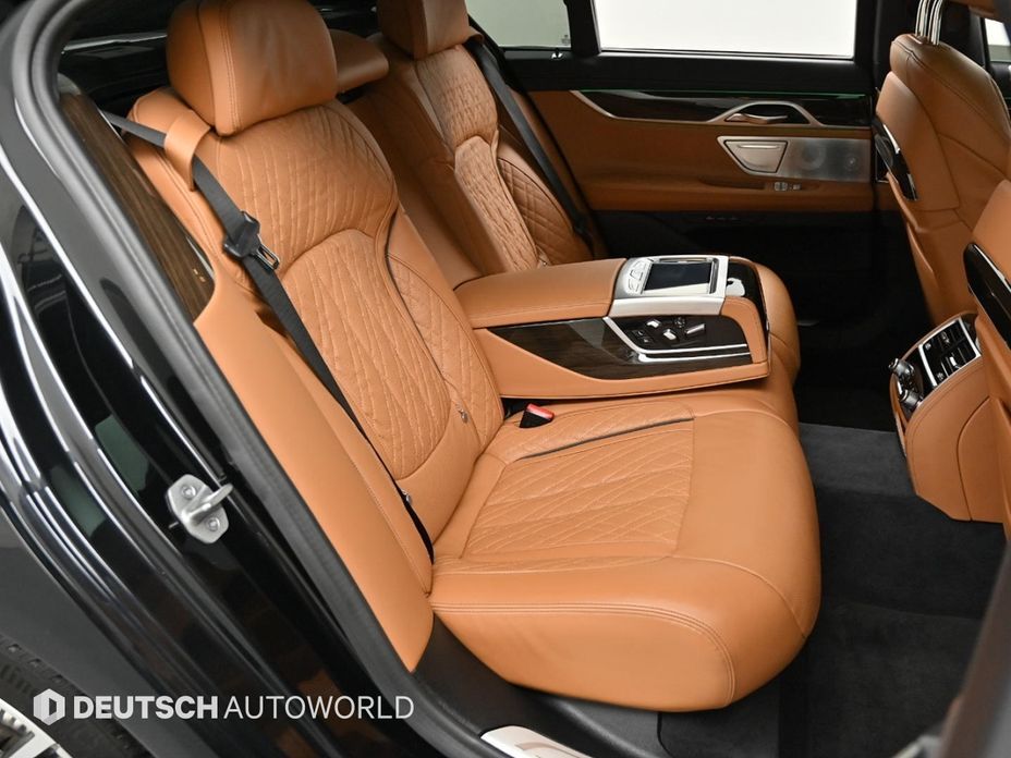 BMW 7-Series 2022