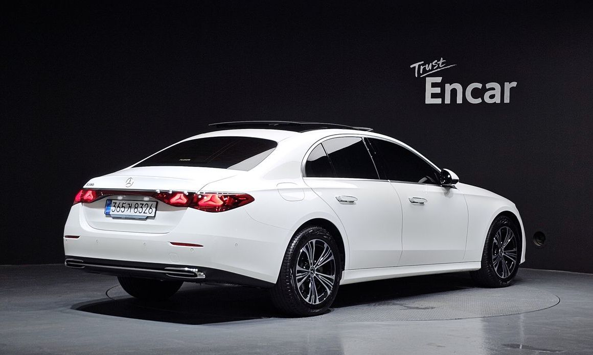 Mercedes-Benz E-Class 2026