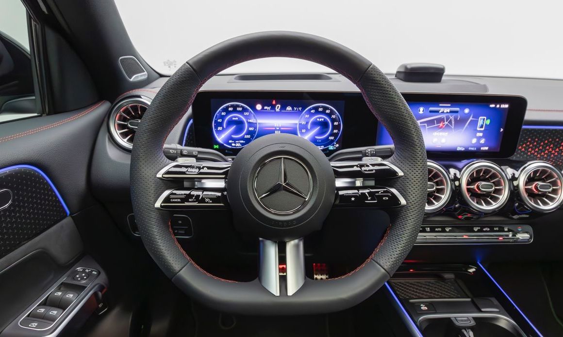 Mercedes-Benz EQB 2026