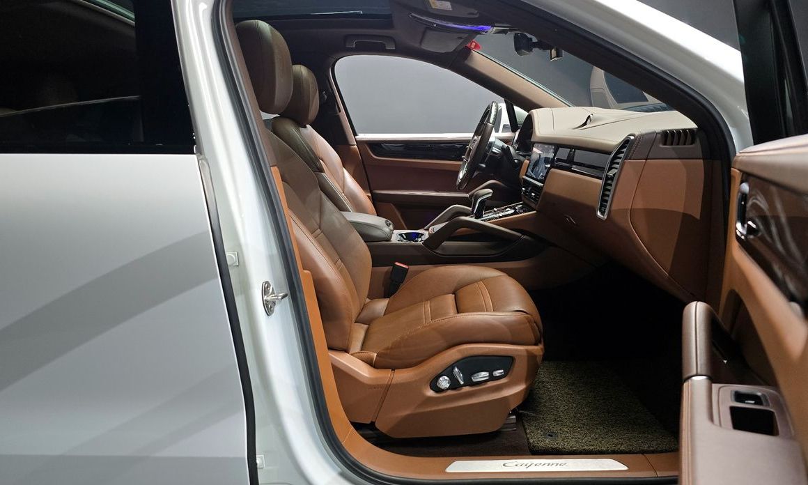 Porsche Cayenne 2020