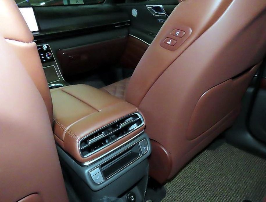Genesis GV80 2025