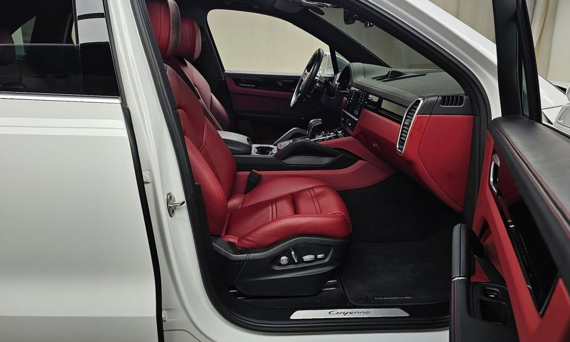 Porsche Cayenne 2020