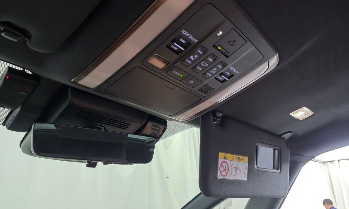 Toyota Alphard 2024