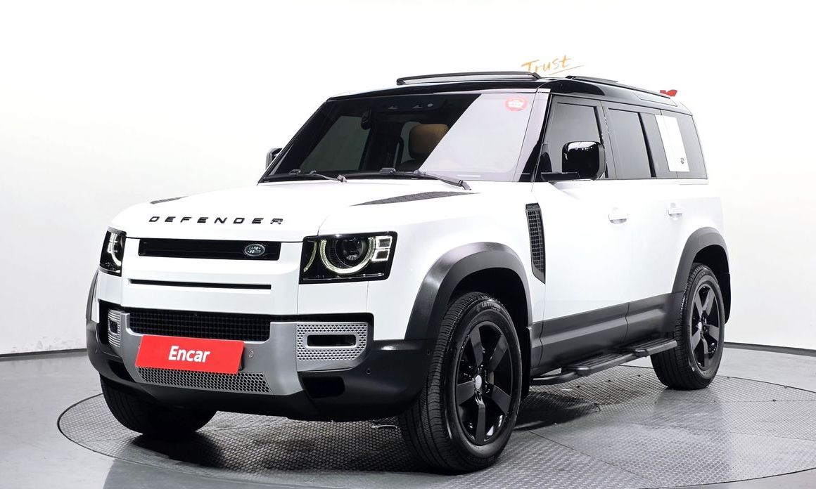 Land Rover Defender 2023