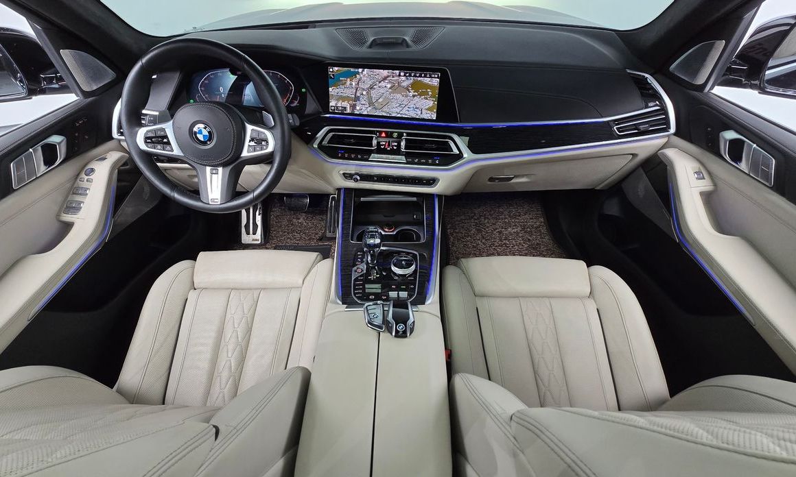 BMW X7 2021