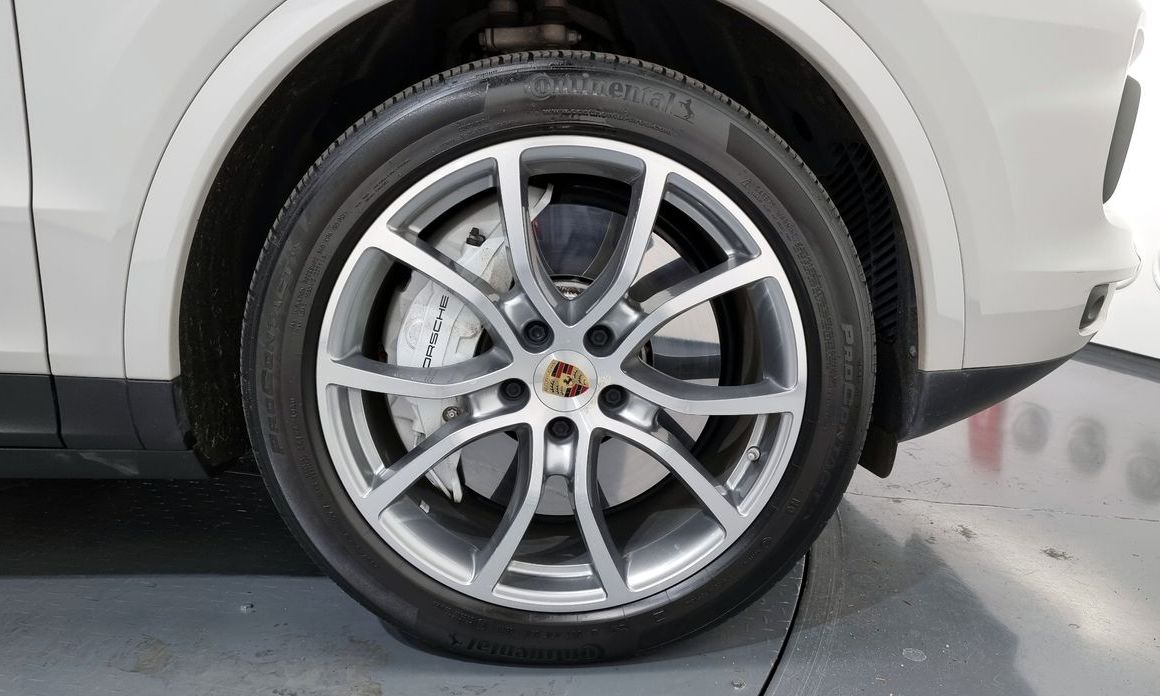 Porsche Cayenne 2020