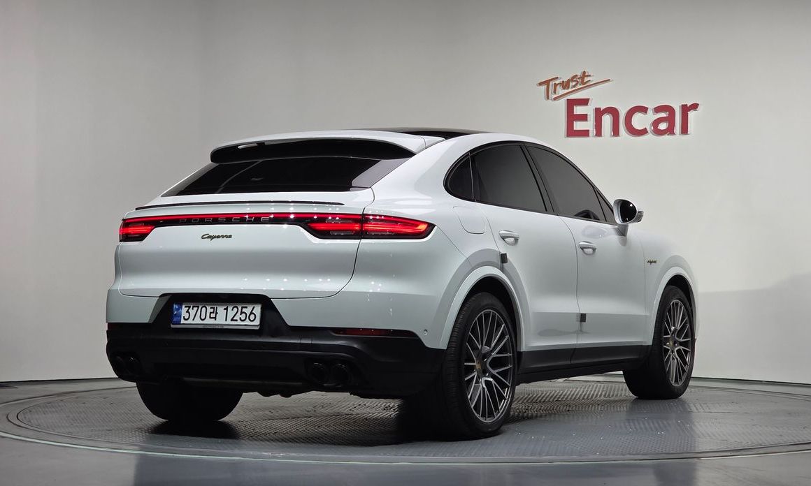 Porsche Cayenne 2023