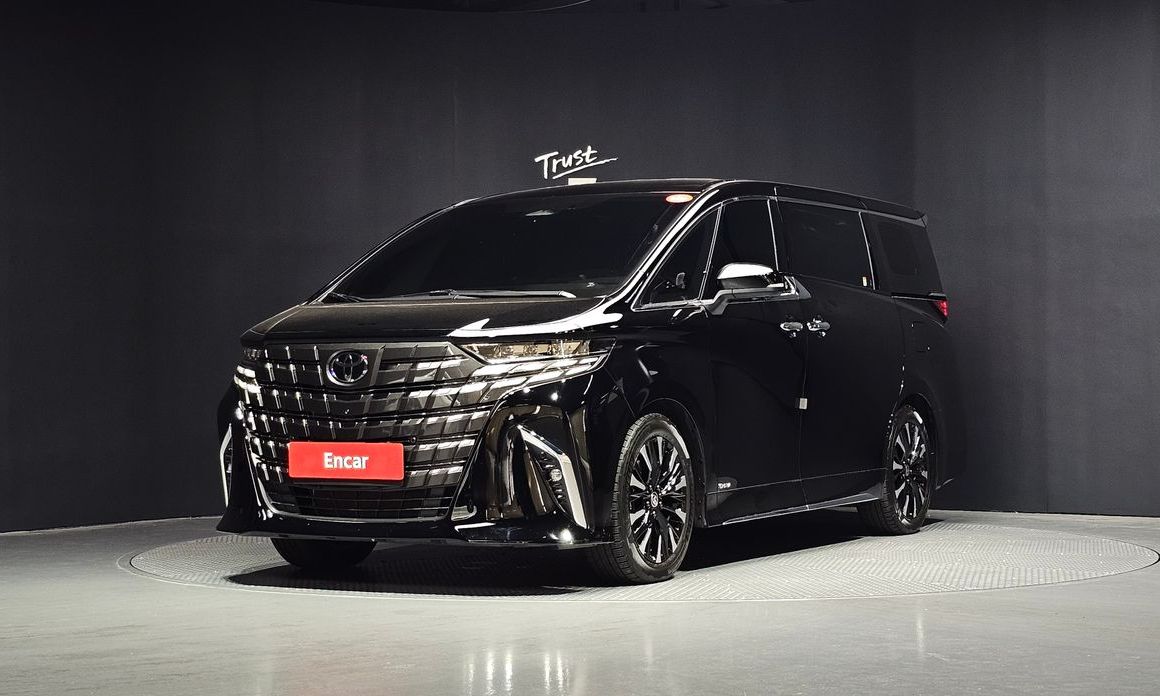 Toyota Alphard 2024