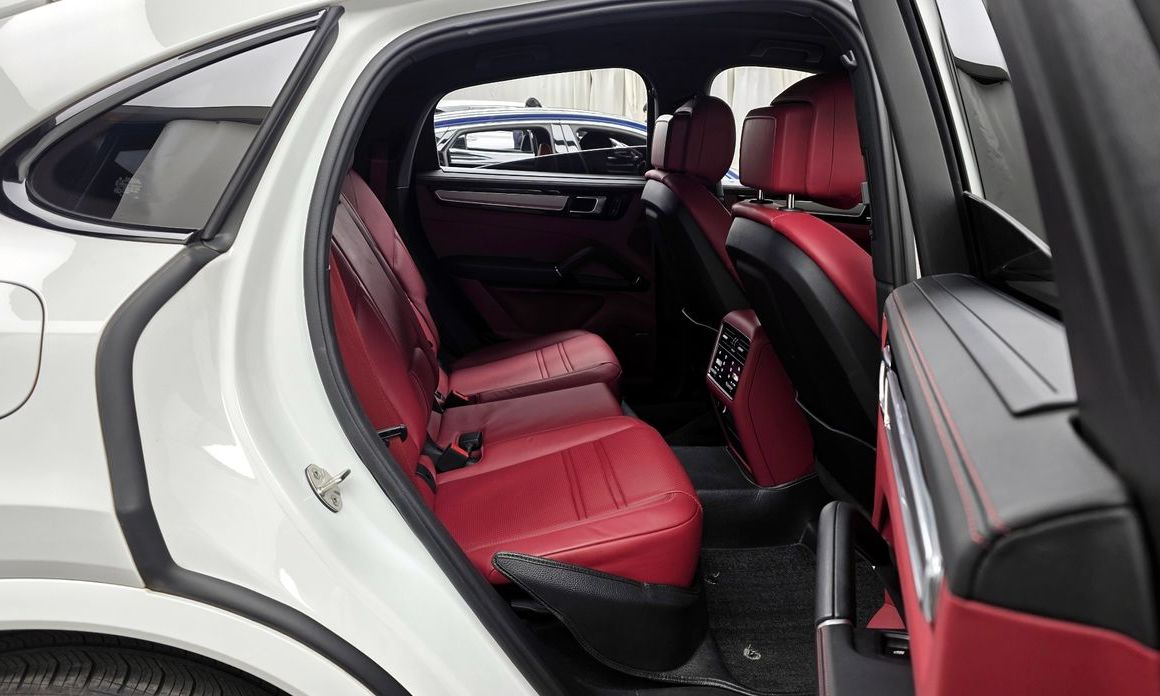 Porsche Cayenne 2023