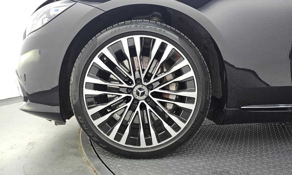 Mercedes-Benz S-Class 2022