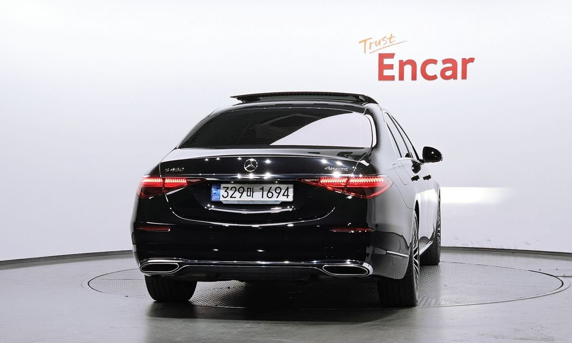 Mercedes-Benz S-Class 2022