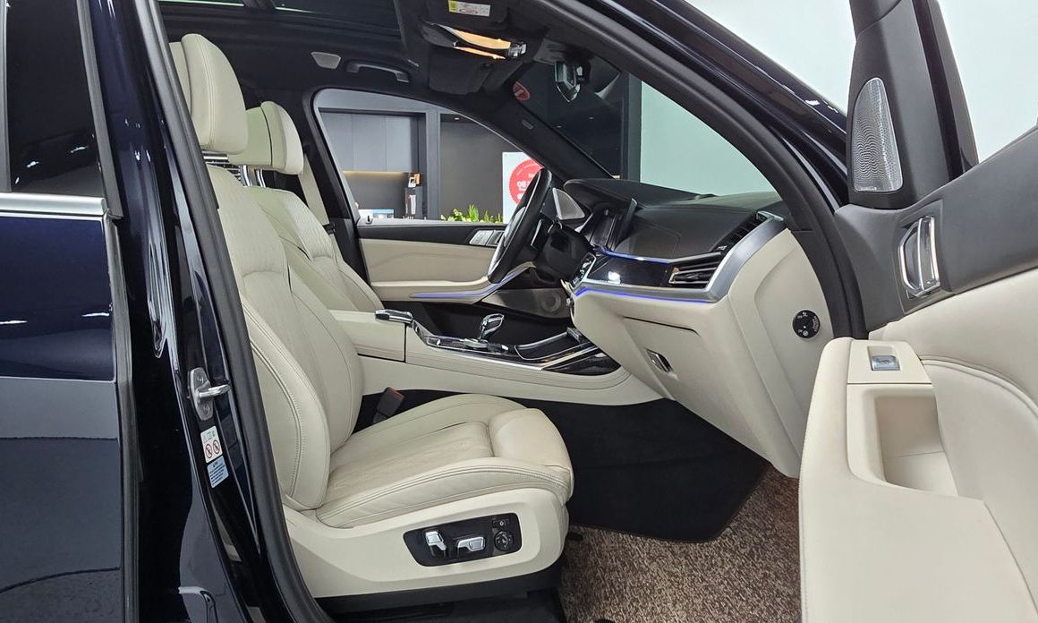 BMW X7 2021