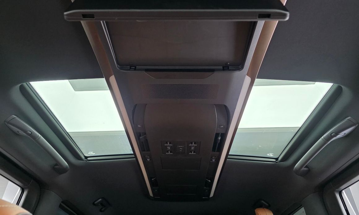 Toyota Alphard 2024