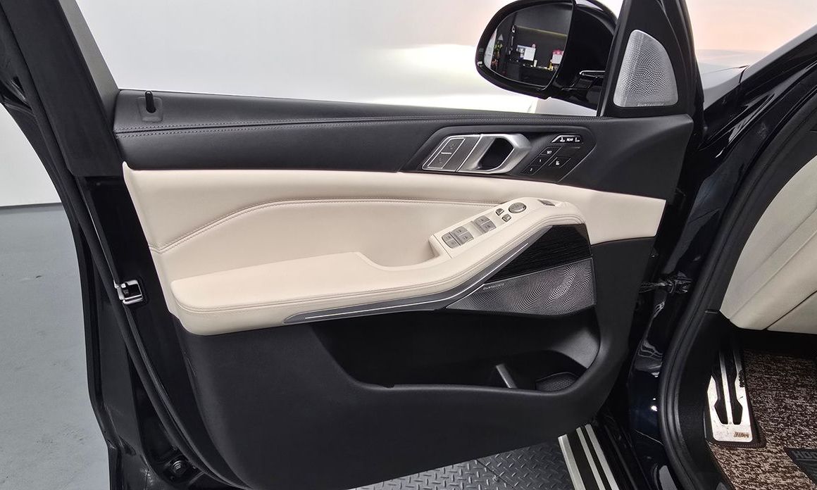 BMW X7 2021