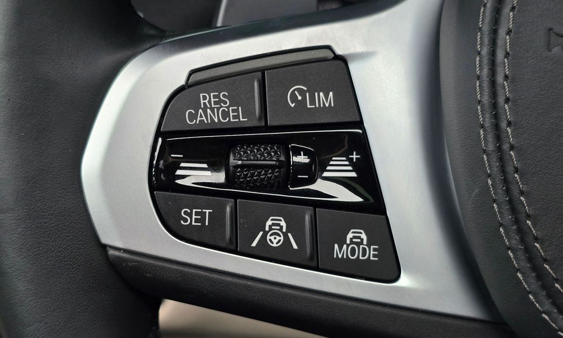 BMW X7 2021