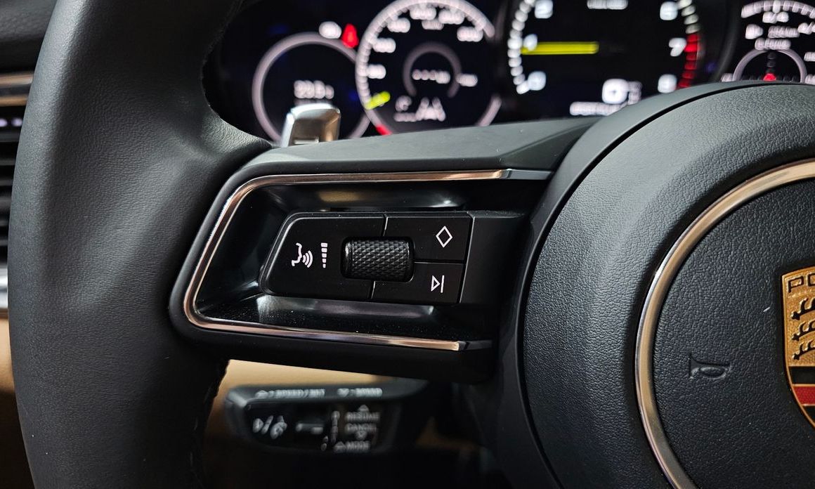 Porsche Panamera 2023