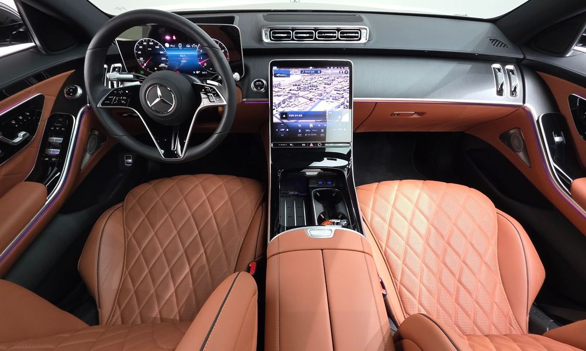 Mercedes-Benz S-Class 2025