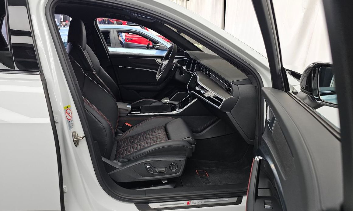 Audi RS6 2023