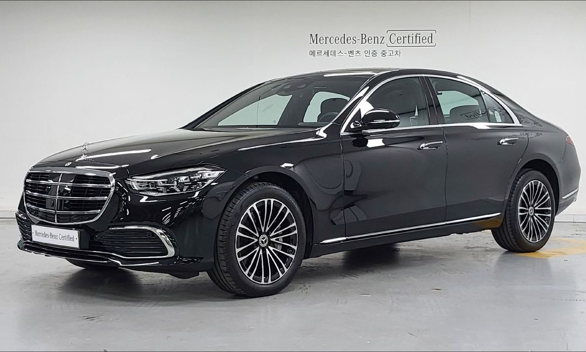 Mercedes-Benz S-Class 2025