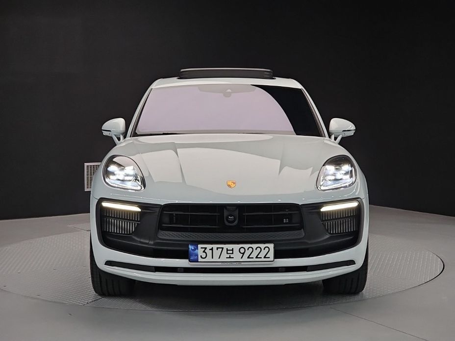 Porsche Macan 2023