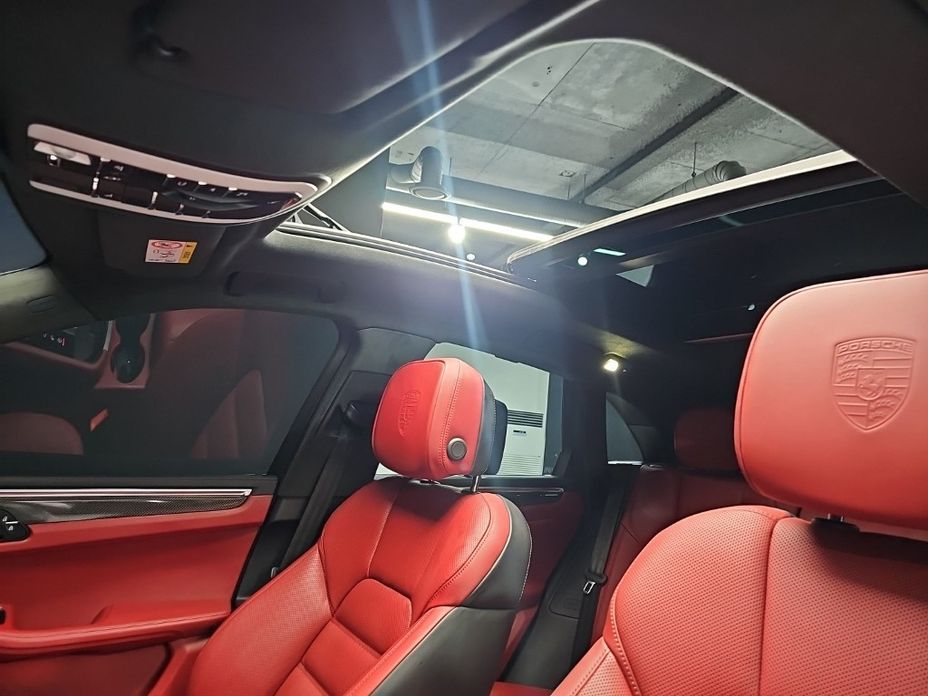 Porsche Macan 2023