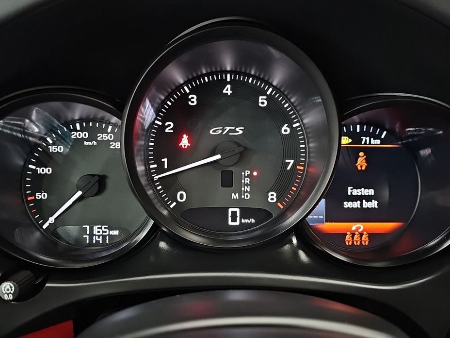 Porsche Macan 2023