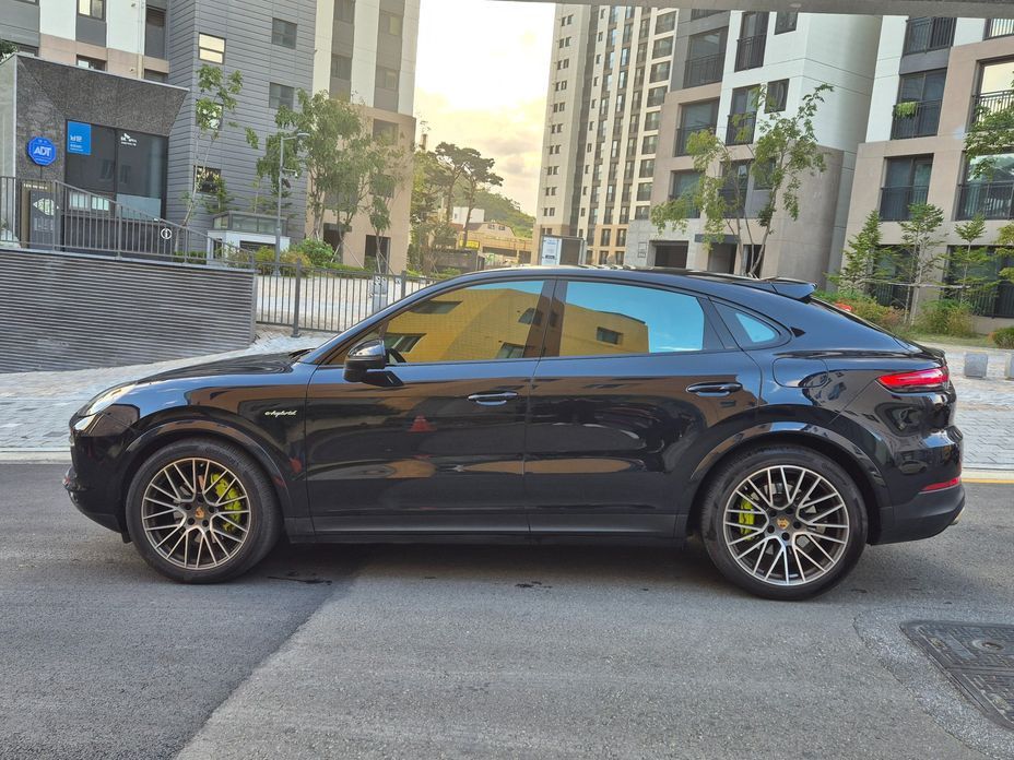 Porsche Cayenne 2023