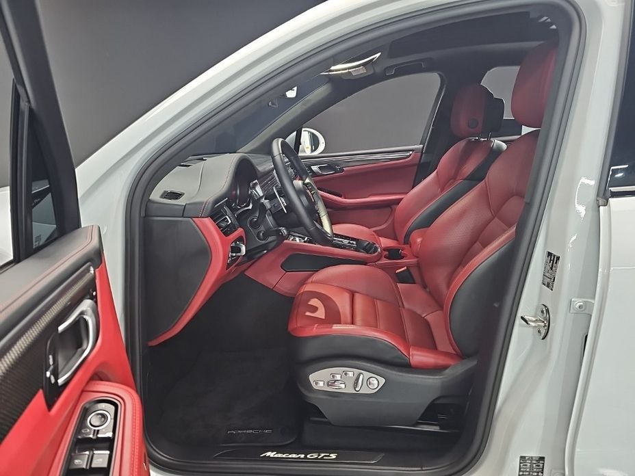 Porsche Macan 2023