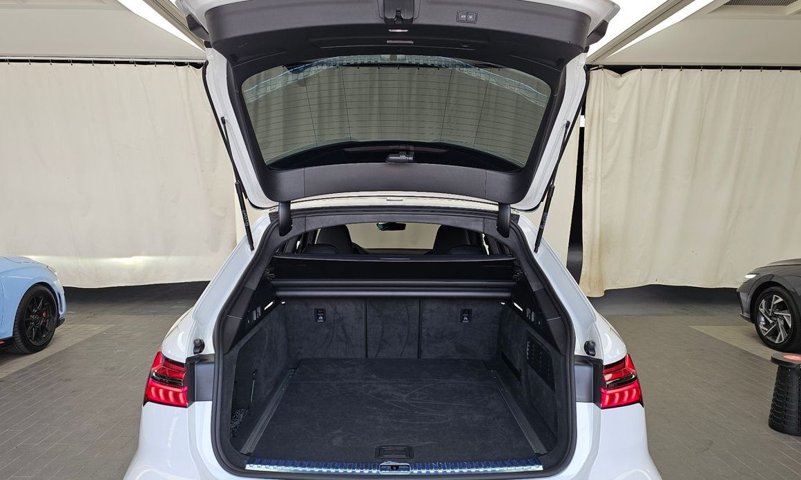 Audi RS6 2023