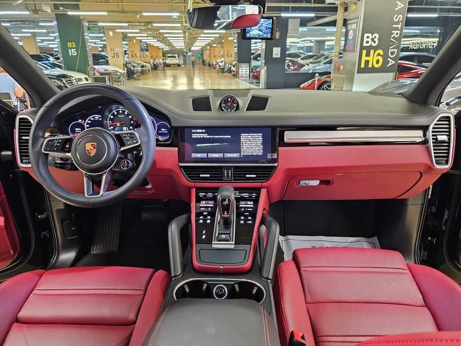 Porsche Cayenne 2023