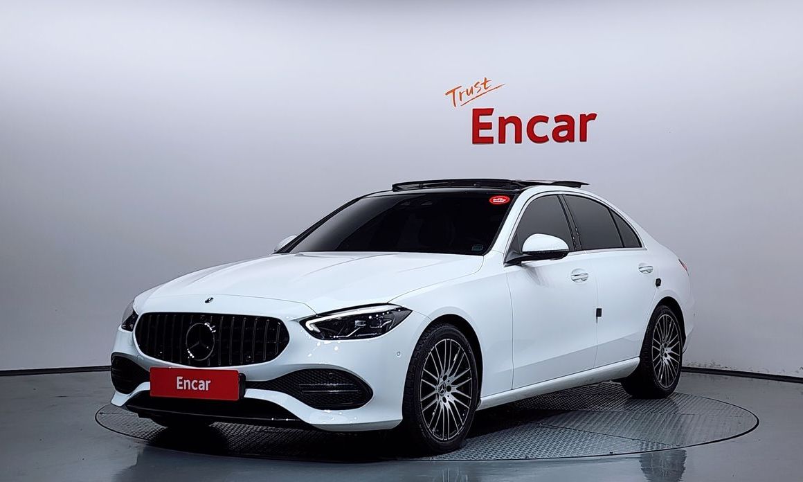 Mercedes-Benz C-Class 2024