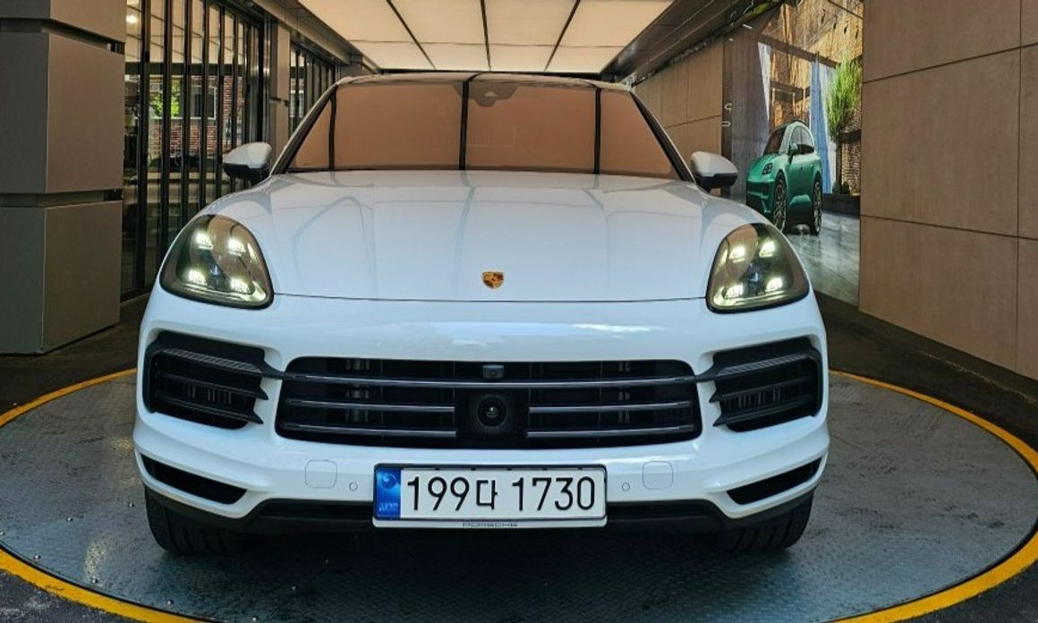 Porsche Cayenne 2023